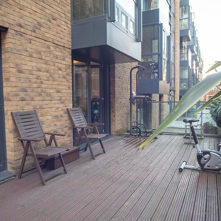 Spacious 1 Bed Apartment With Workspace, Coffee & Free Secure Parking Birmingam Exterior foto